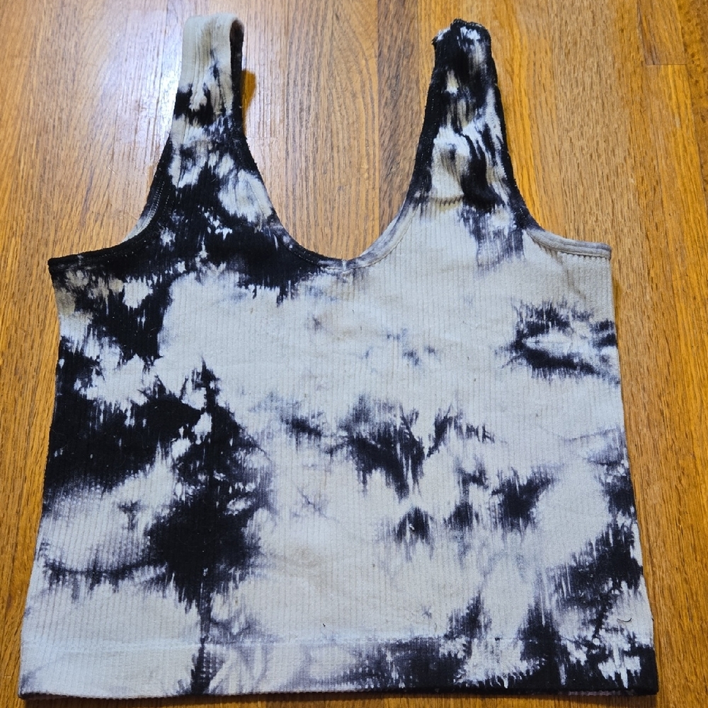 Rue 21 Women Small Black White Tie-Dye V-Neck Ribbed Cropped Bralette Tank Top